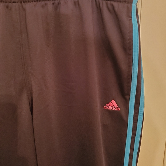 Adidas warm up pants NWOT - Picture 2 of 3